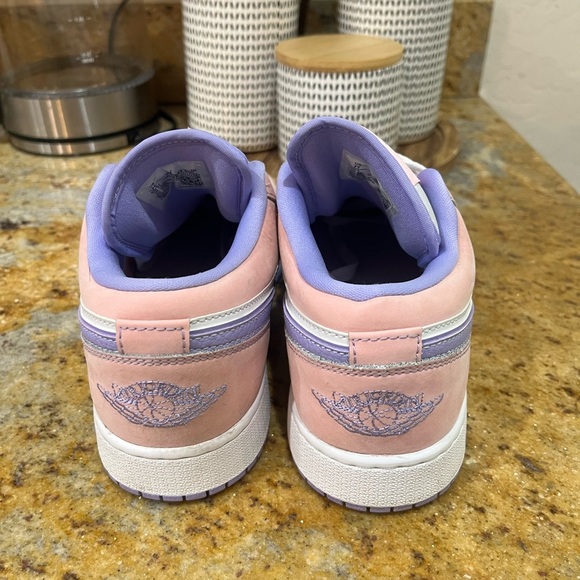 Jordan 1 size 7 - Picture 9 of 9